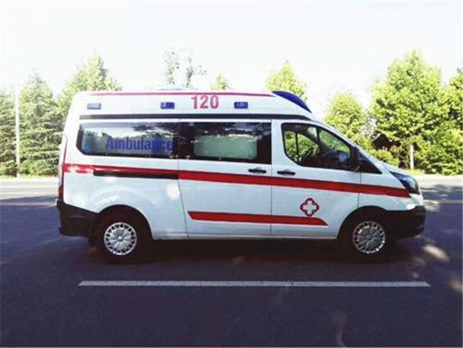 鸠江救护车出租服务案例6
